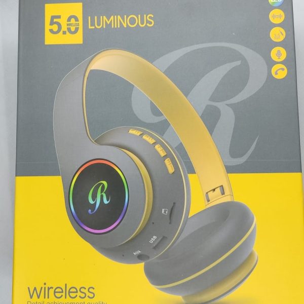 Realme RM-66 5.0 Luminous Bluetooth Headphone_1